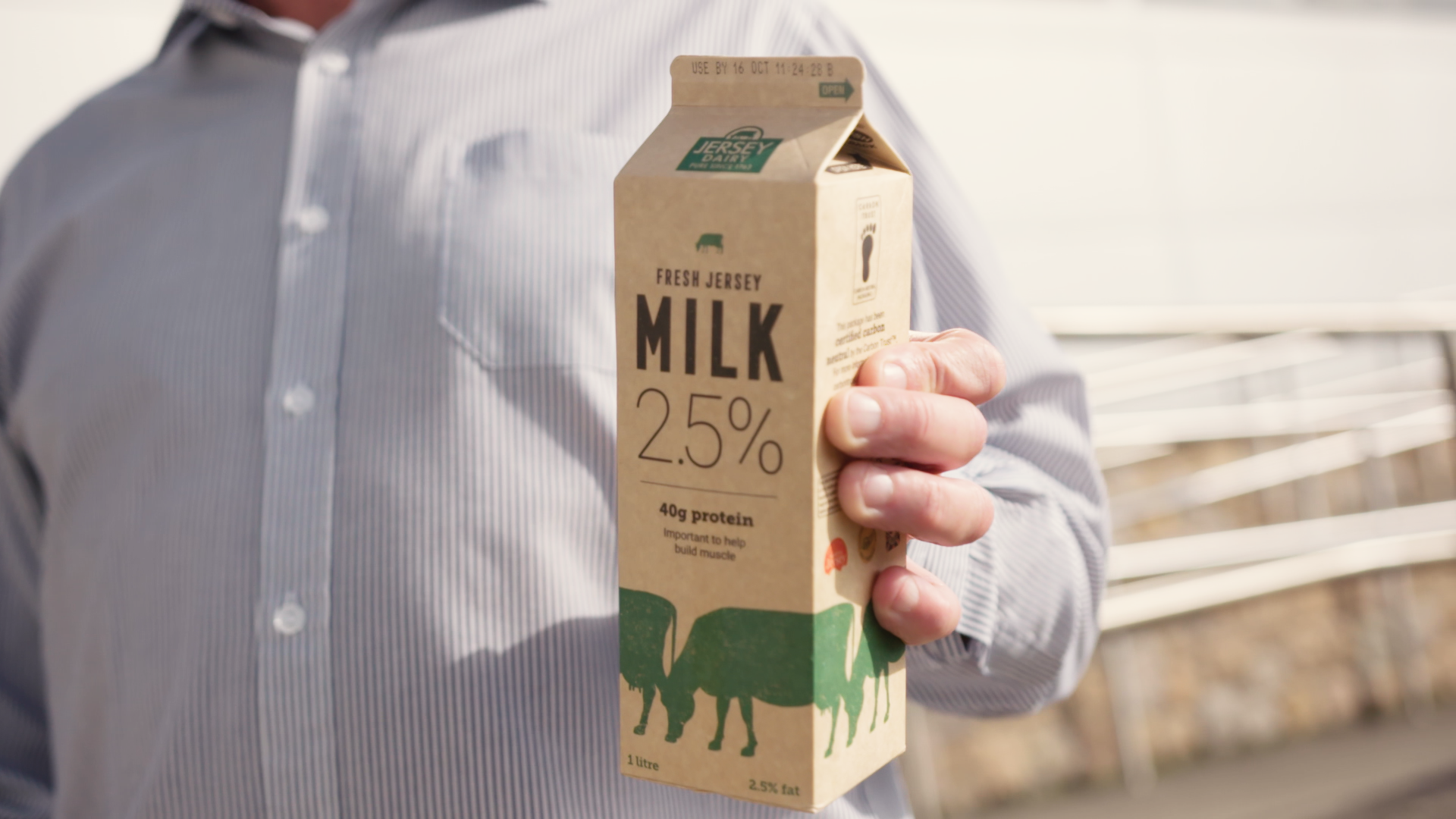 JERSEY DAIRY .00 00 04 07.Still121 (1)